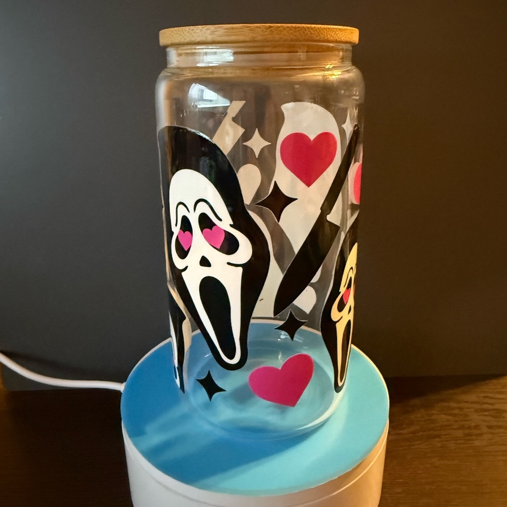 Heart and Scream Glass Cup with Bamboo Lid